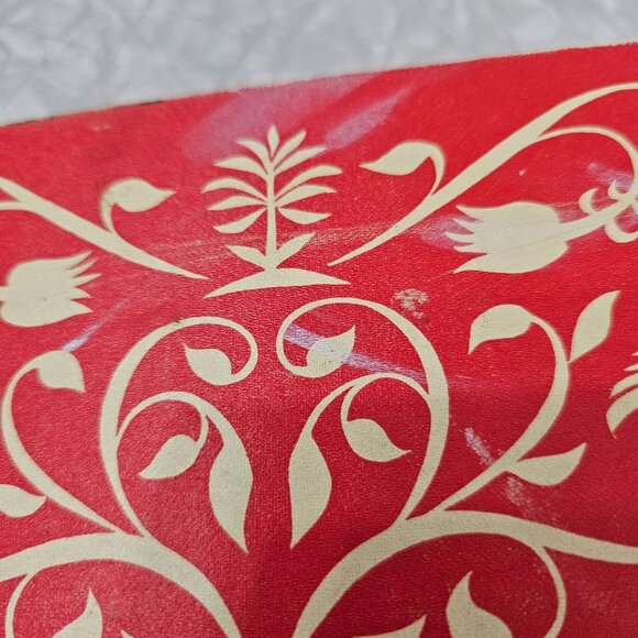 Betty Crockers Red Picture Cookbook Hardcover ephemera paper 5 ring binder flaws - Picture 10 of 11